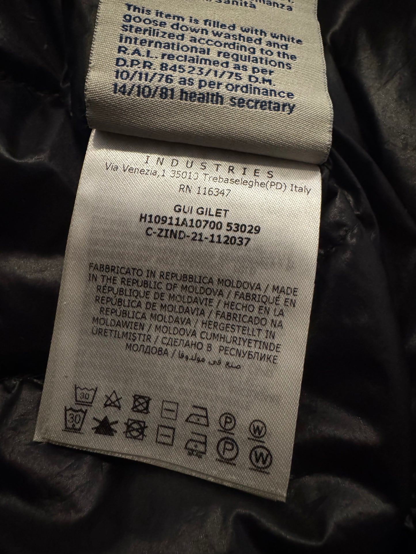 Moncler Gui Down Vest