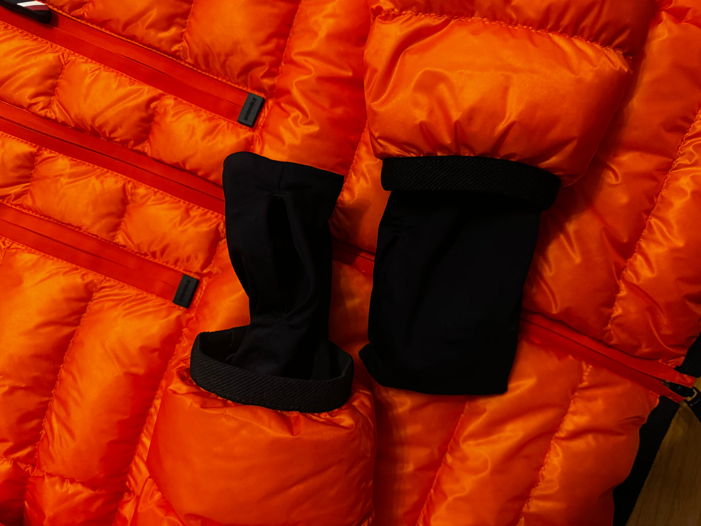 Moncler Grenoble Kavik Hooded Down Jacket