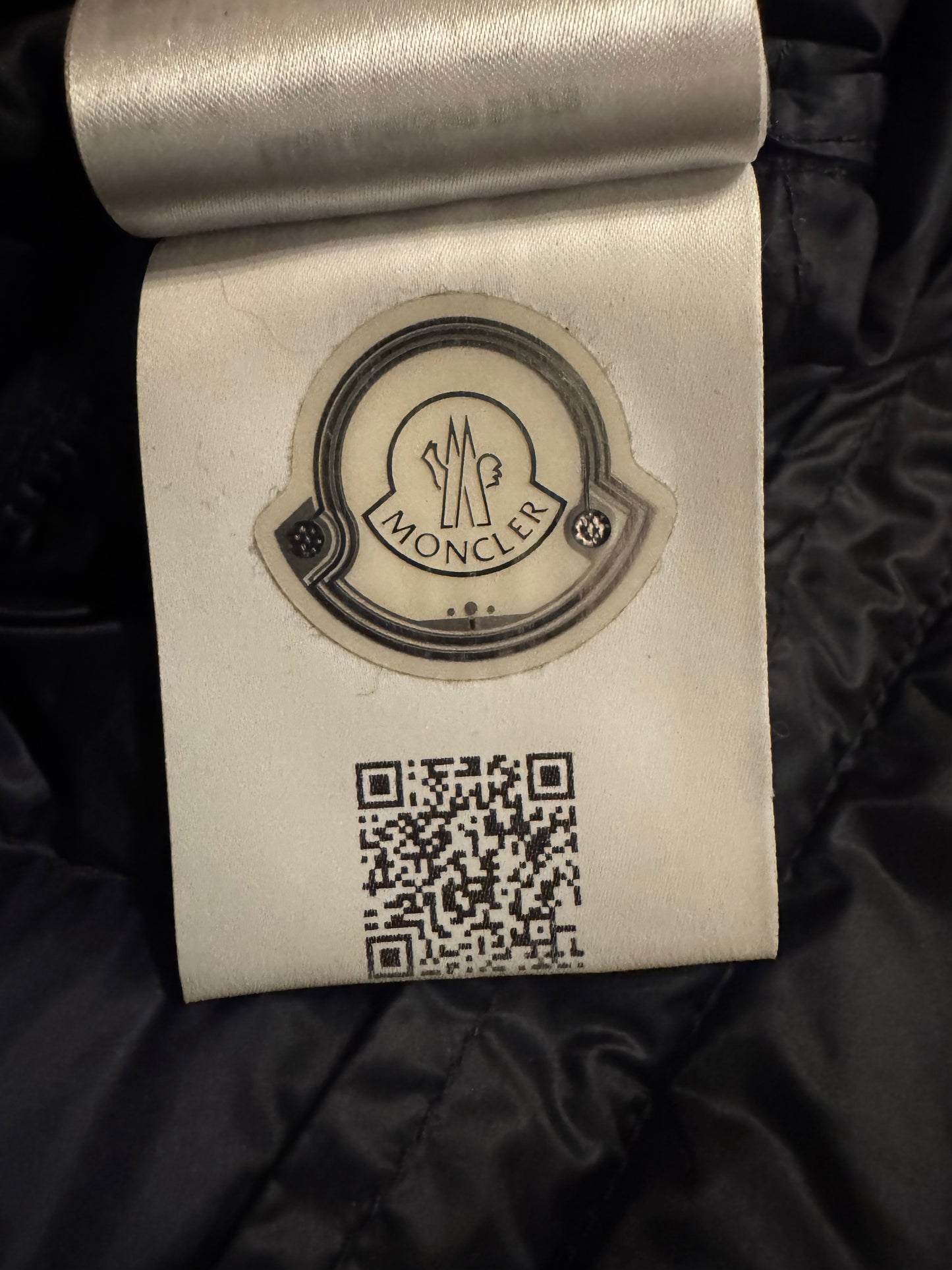 Moncler Morvan Hooded Down Jacket