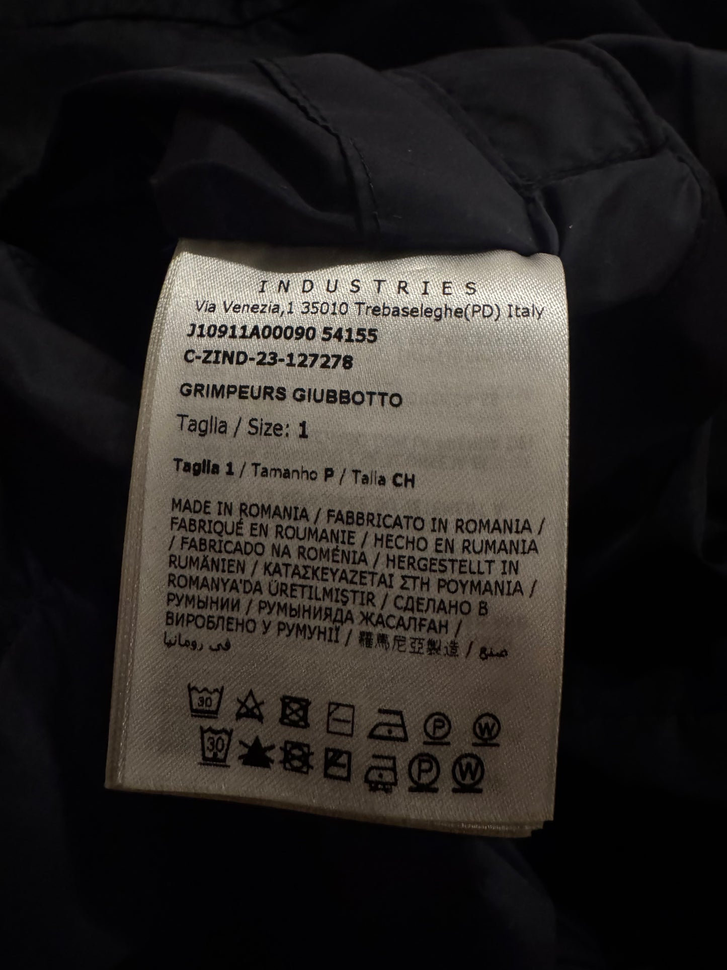 Moncler Grimpeurs Hooded Windbreaker